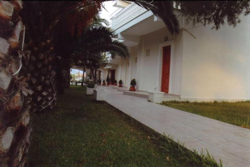 Posidonia Pension Amarinto Exterior foto