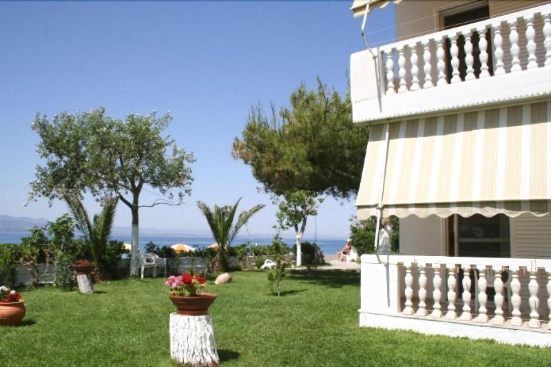 Posidonia Pension Amarinto Exterior foto